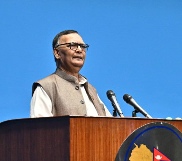 सांसद विमल श्रीवास्तवको घोषणा- वीरगञ्जको चिनी मिल सञ्चालन भए सरकारका नाममा घर पास गरिदिन्छु 